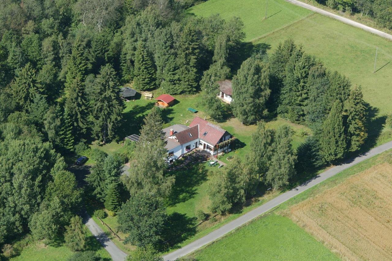 Апартаменты Haus Am Wald - Urlaub Am Nationalpark Langweiler  Экстерьер фото